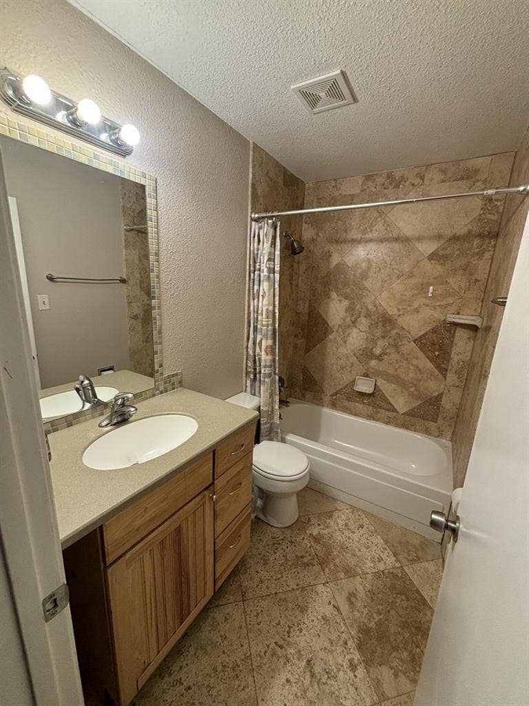 Furnished room for rent