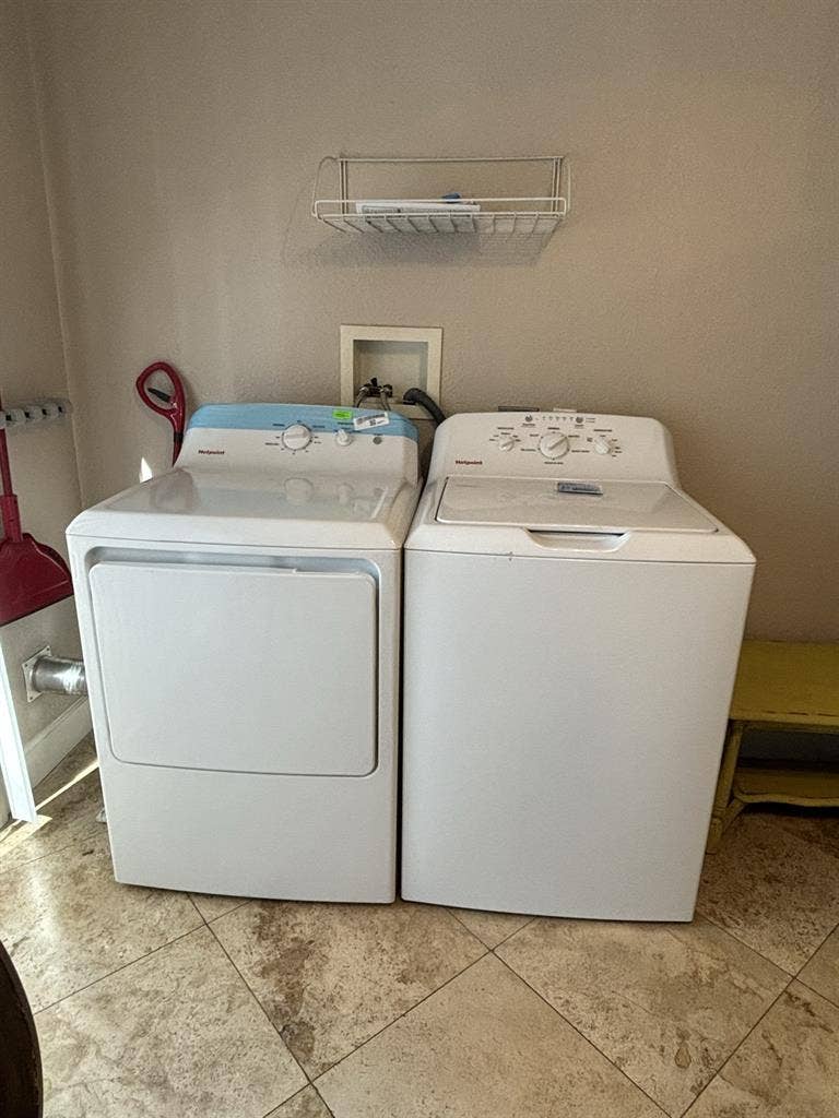 Furnished room for rent