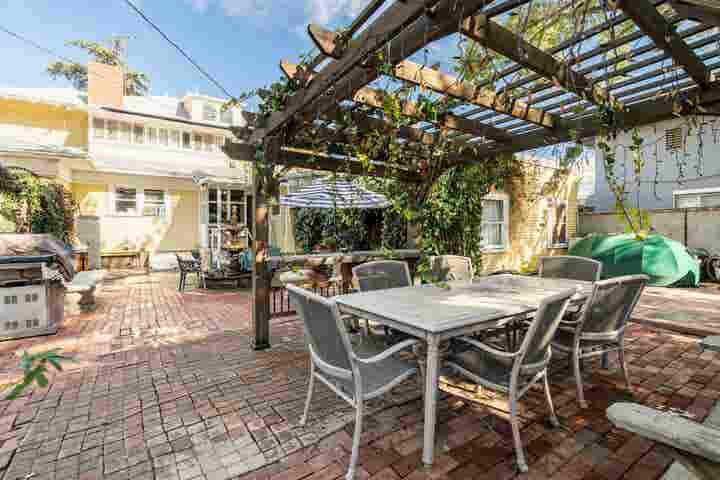 Furnished Rooms in Historic Estate!