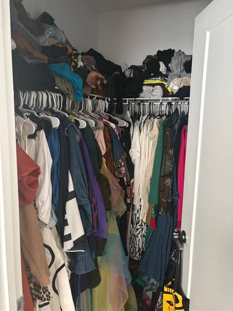 Roommate needed in Alexandria