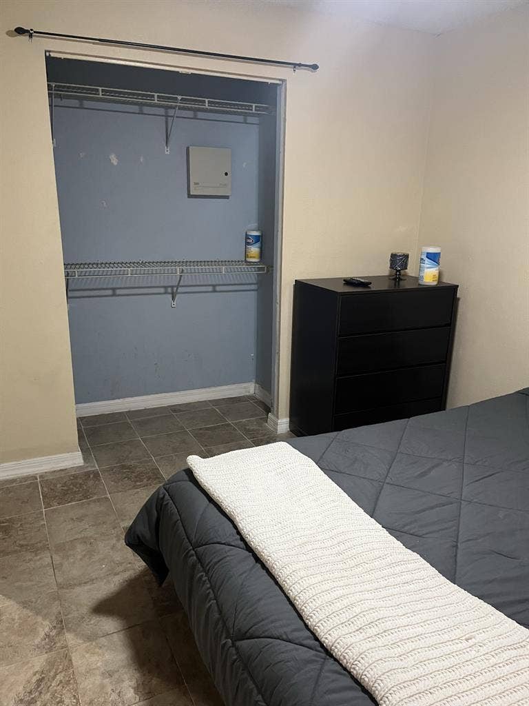 Room for rent