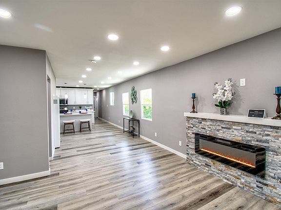 completely renovated with style!