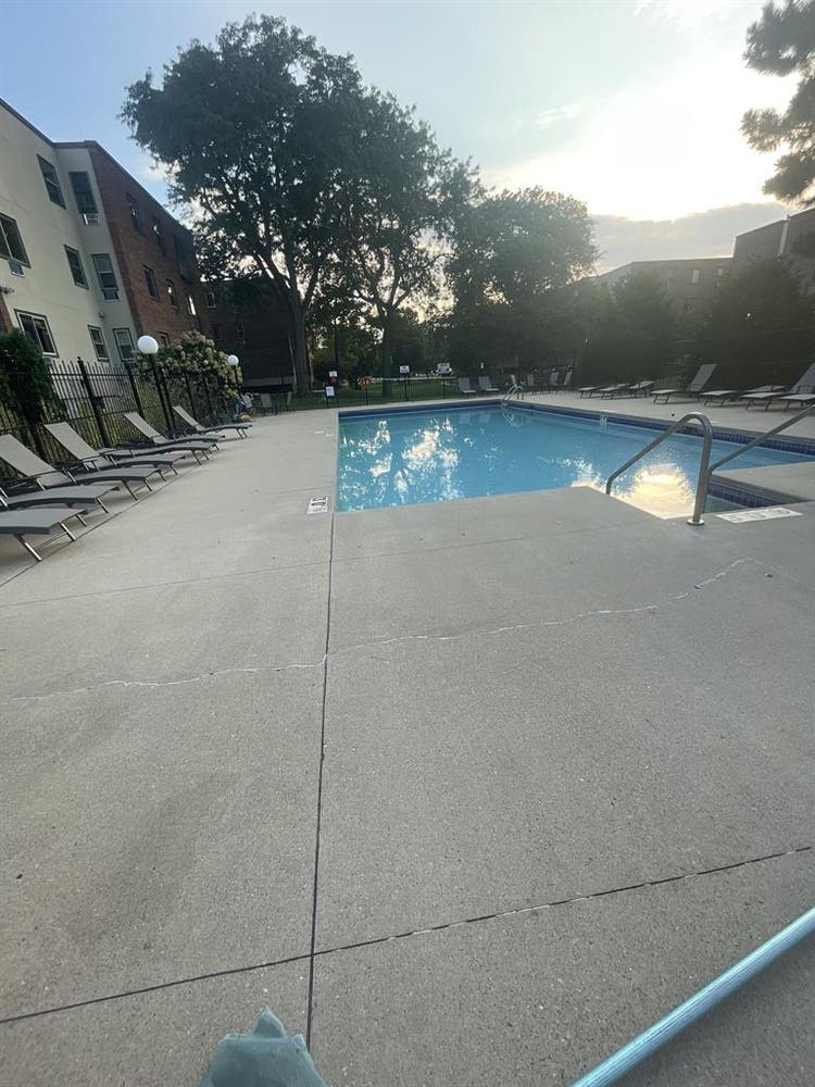 1 bedroom sublease downtown $