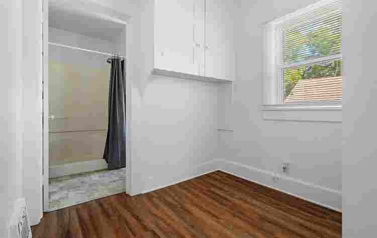 Cozy Two bedroom in Canton
