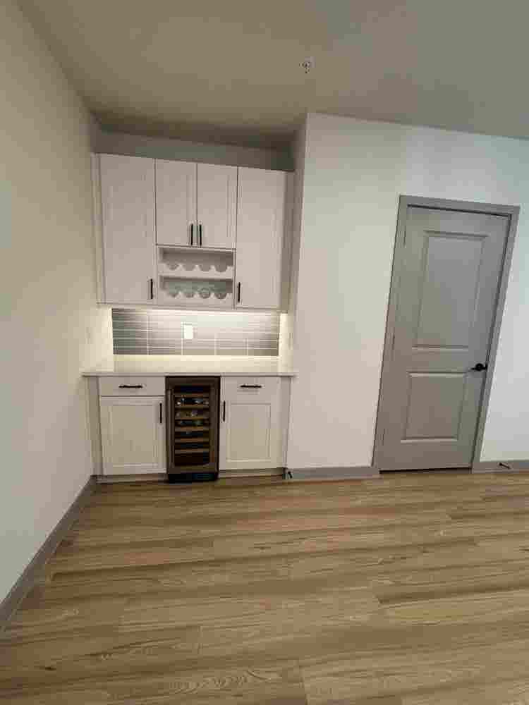 HOT DEAL-$BR,  Bath