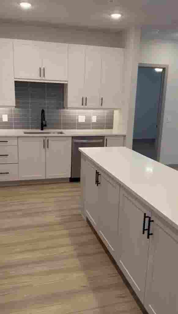 HOT DEAL-$7000 off on 2BR, 2.5 Bath