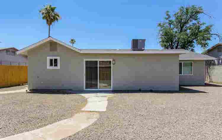 Nice Three bedroom for rentt