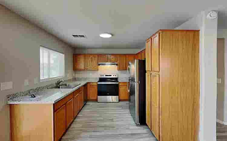 Well maintained three bedroom unit