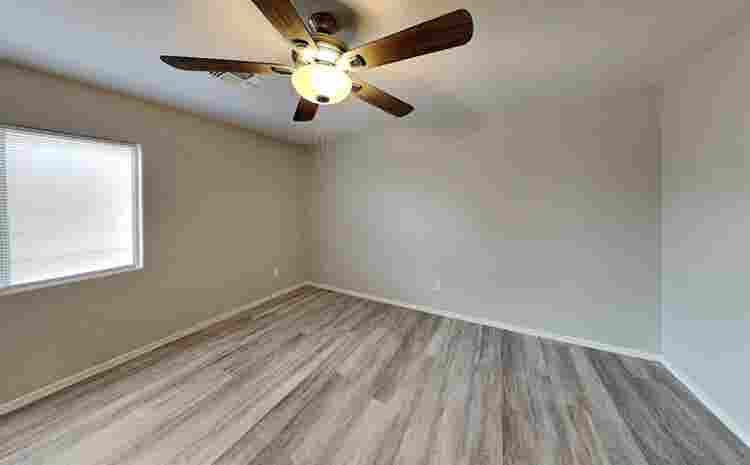 Well maintained three bedroom unit