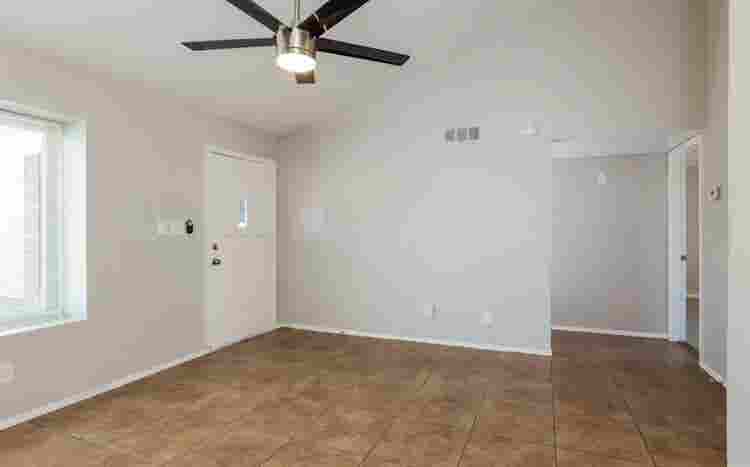 Quick rental - Two bedroom 