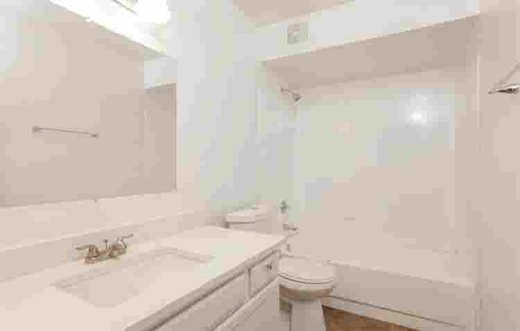 Quick rental - Two bedroom 