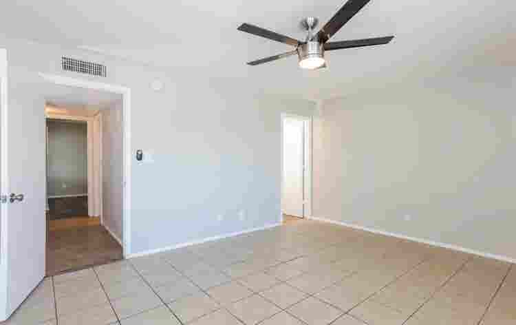 Quick rental - Two bedroom 
