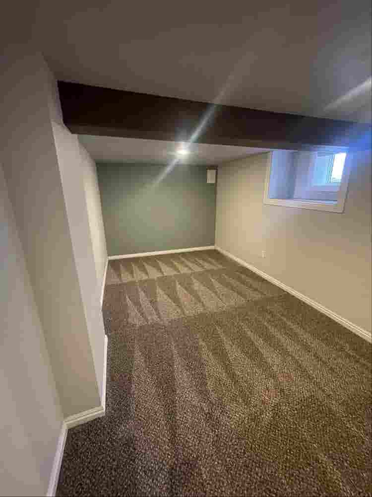 Room Available for Rent!