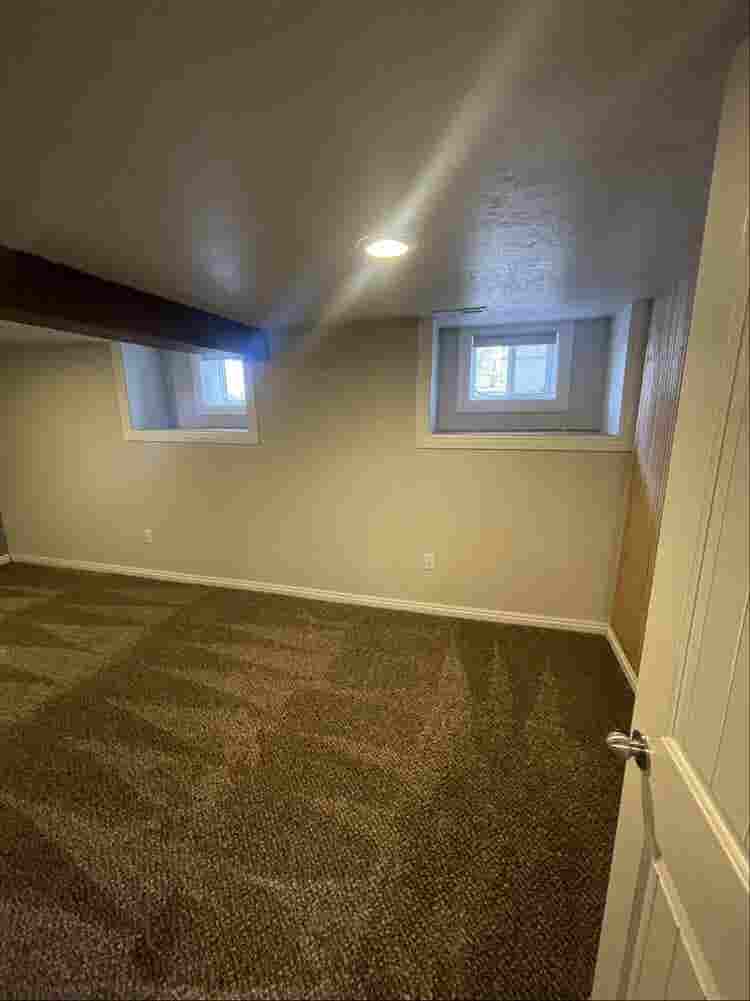 Room Available for Rent!
