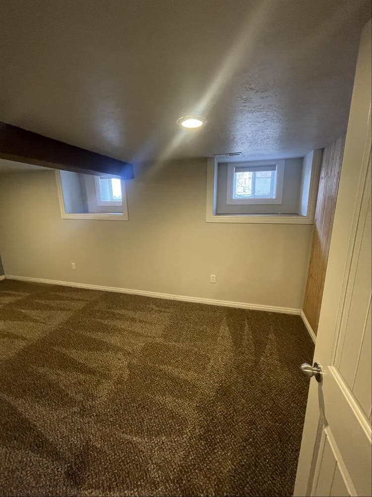 Room Available for Rent!