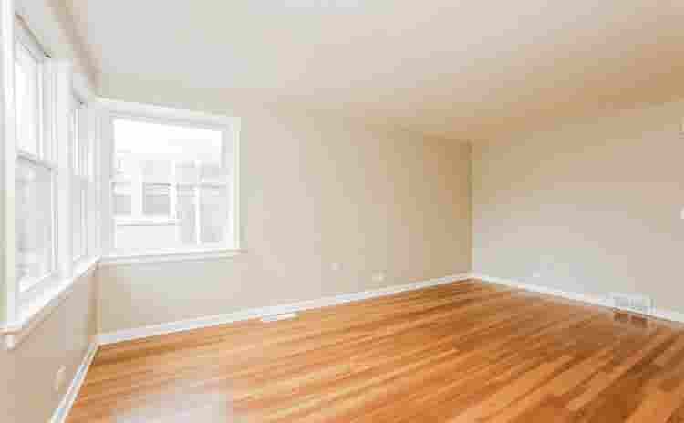 Nice Three bedroom unit - Evanston