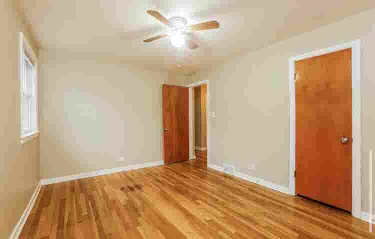 Nice Three bedroom unit - Evanston