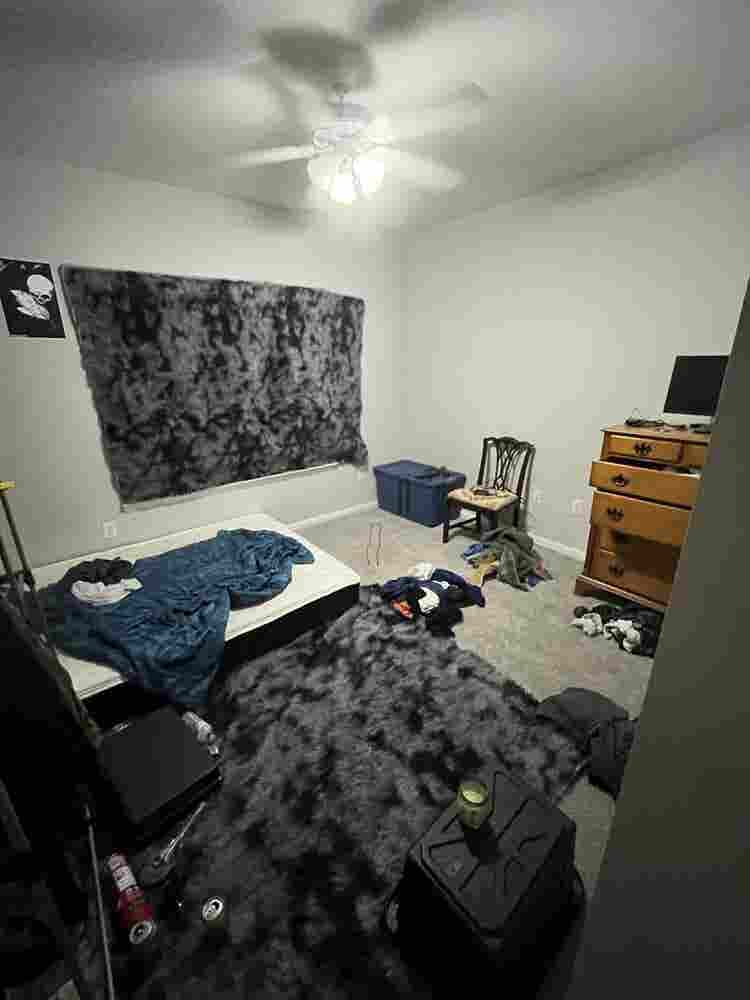 Apartment off of Jones rd