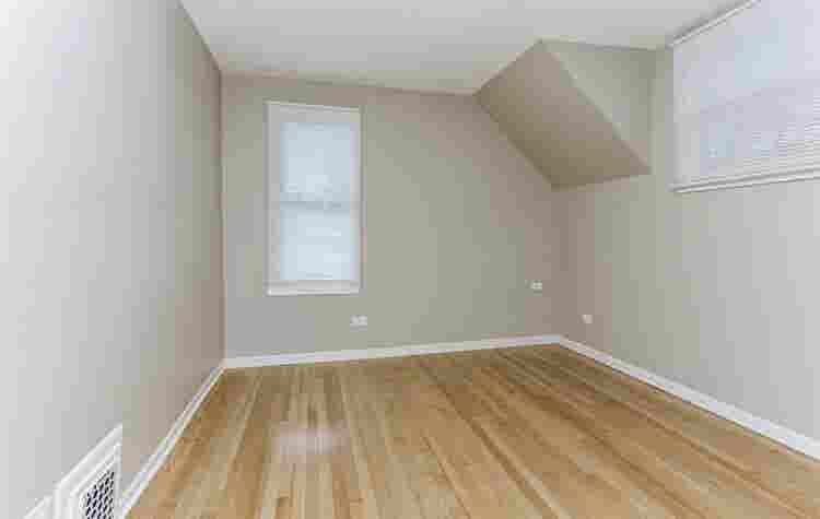 Nice three bedroom - Forest park