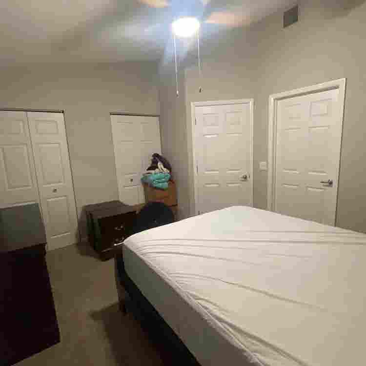 Private Room in  Townhouse