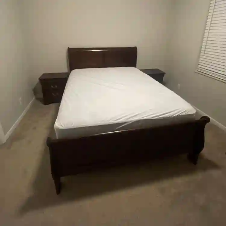 Private Room in Townhouse