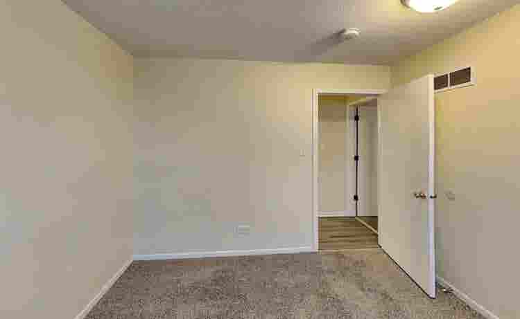 Three bedroom unit - Matteson