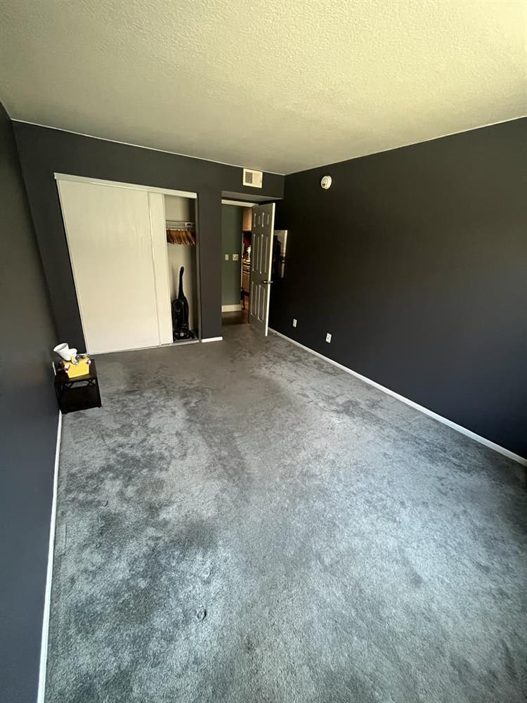 Private Bedroom + Bath  – Van Nuys