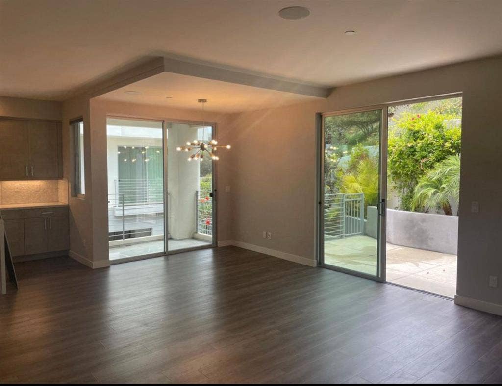 Beautiful luxury La Costa townhome