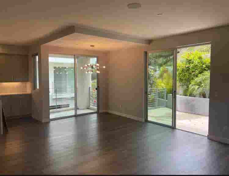 Beautiful luxury La Costa townhome