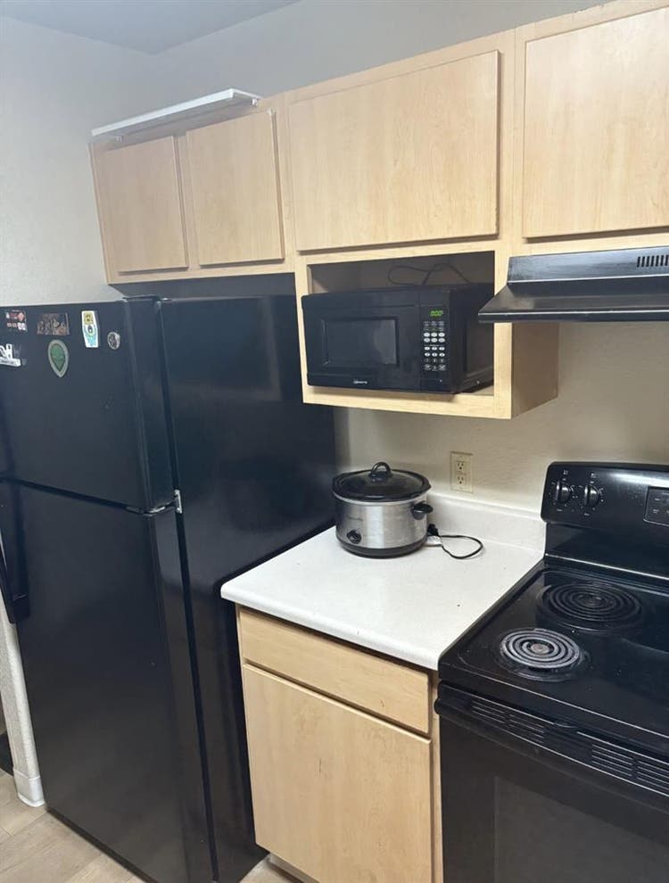 Sublease alert