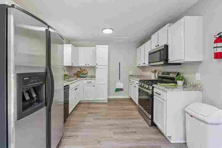 1 BR in Woodstock