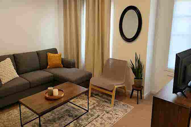 Charming Mini Apartment for Rent!