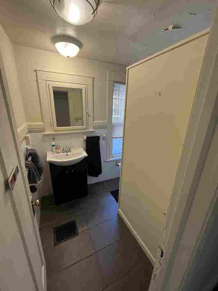 Winter  Sublease