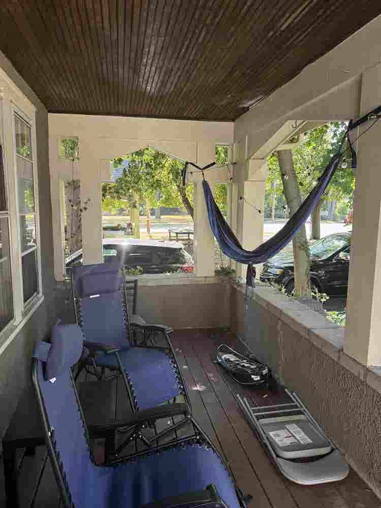 Winter  Sublease