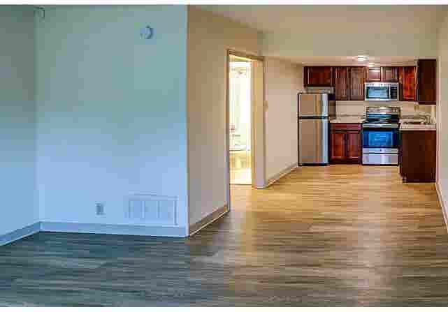 Studio Apartment Sublease
