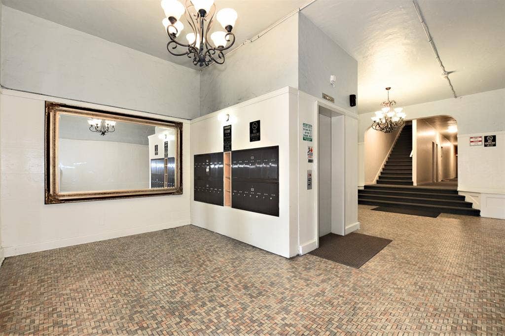 1 Bedroom Apartment for RENT!