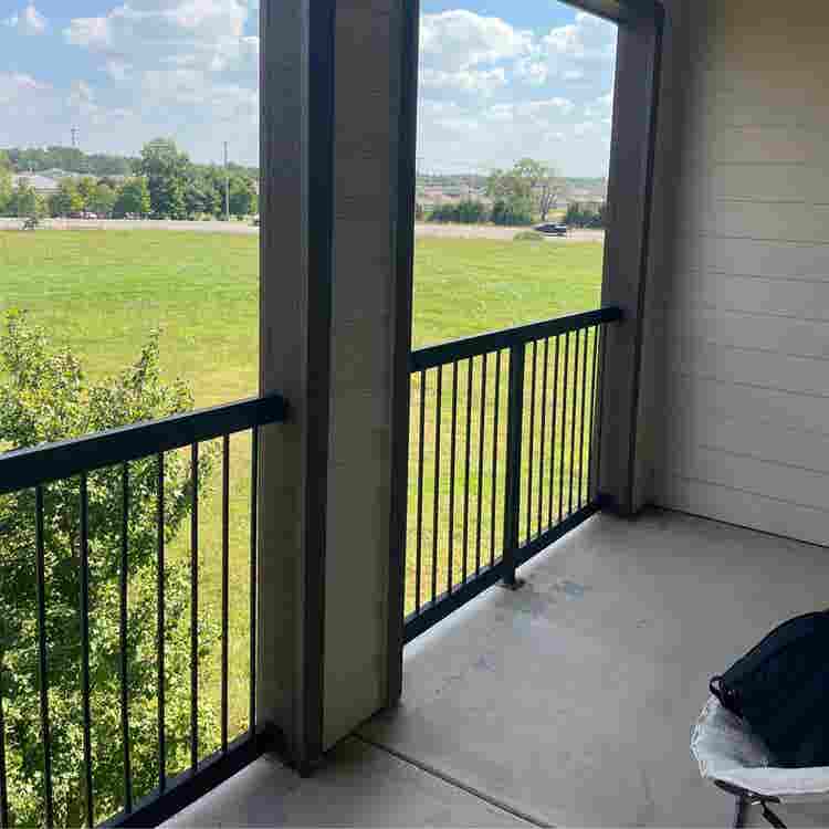 Looking for a roommate!