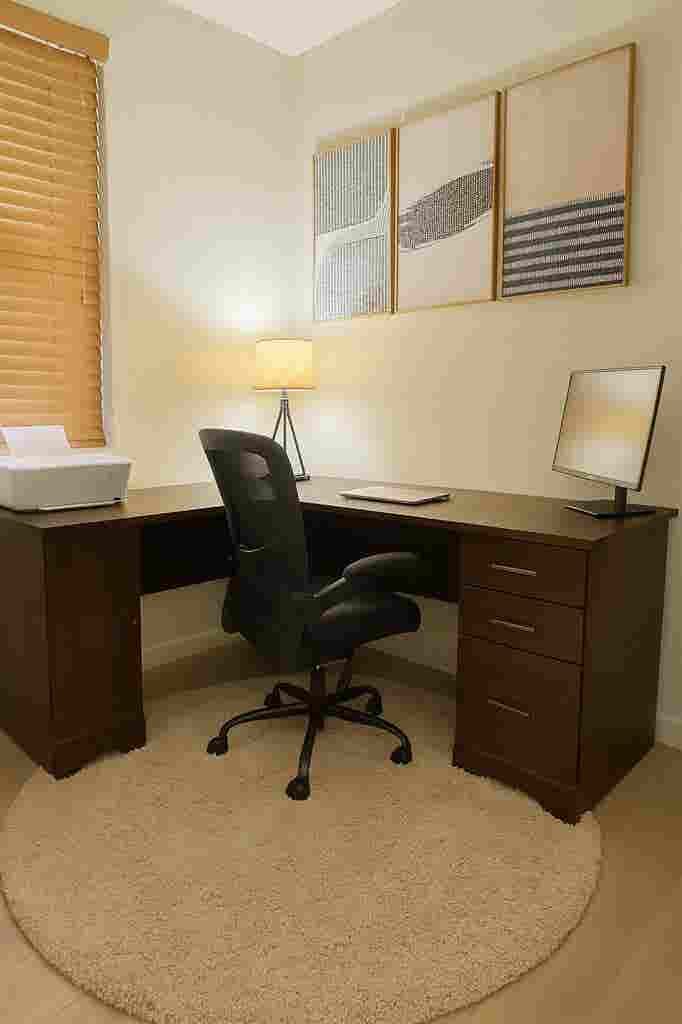 Furnished Master Suite Bed