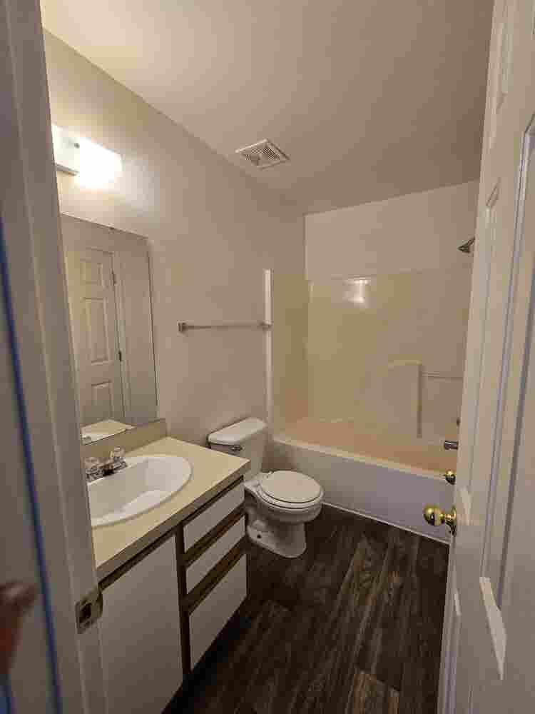 Unfurnished Room for Rent