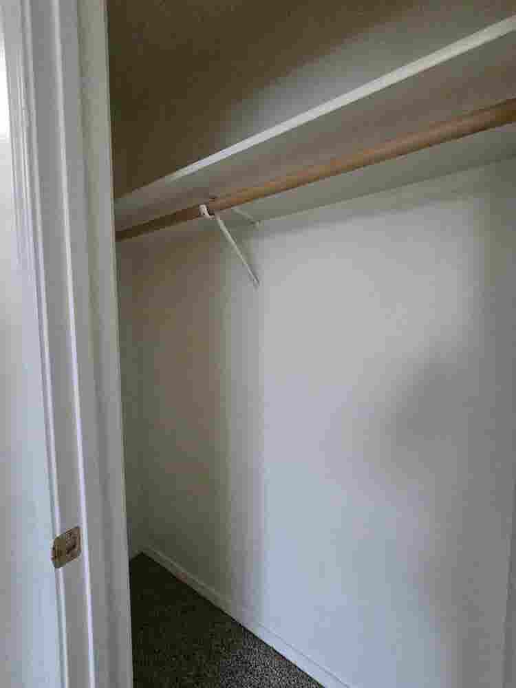 Unfurnished Room for Rent
