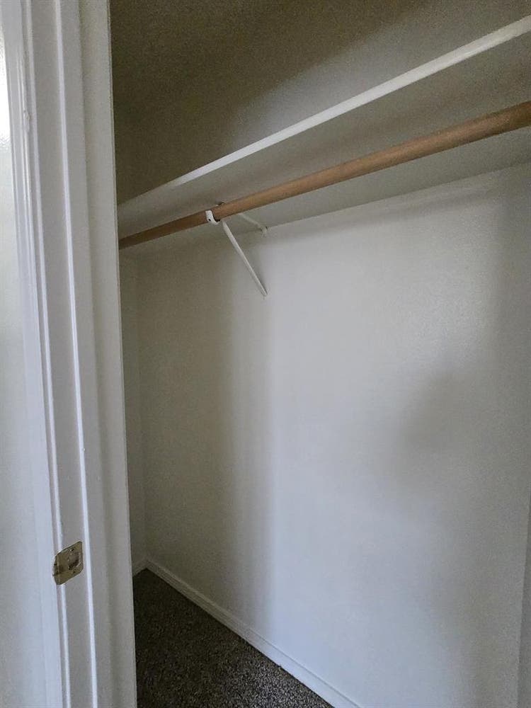 Unfurnished Room for Rent