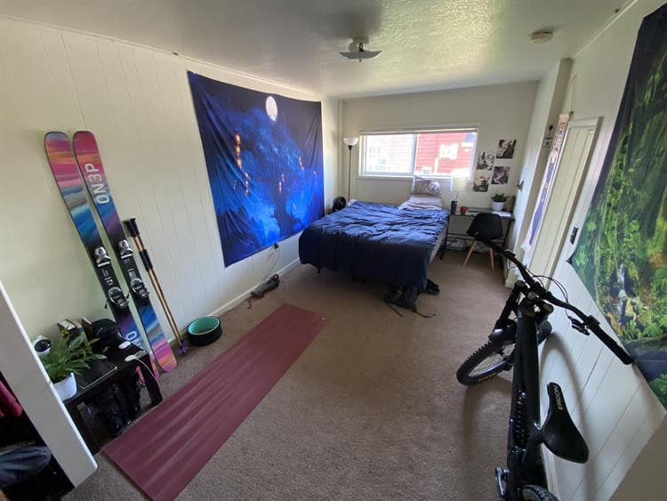 BA Apartment: Lease Takeover