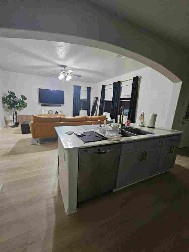 Room for rent near med center/nrg