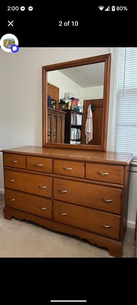 Looking for roommate