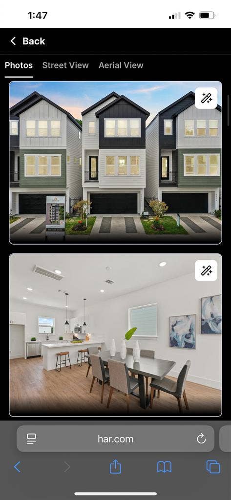 Townhouse room available