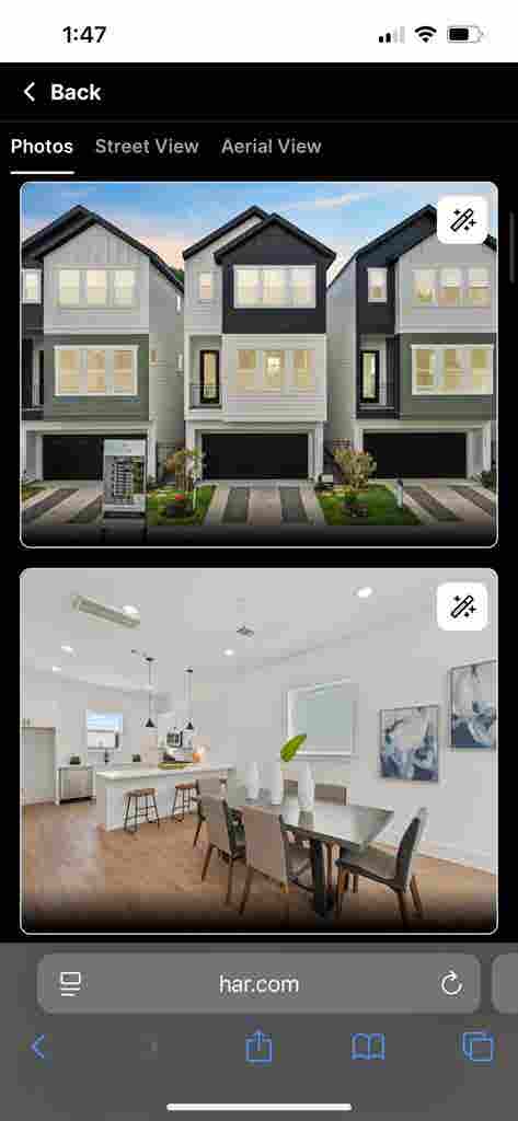 Townhouse room available
