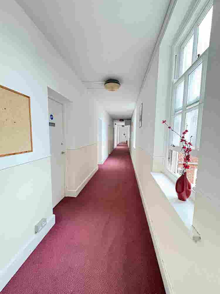 Student Accommodation near Oxstalls