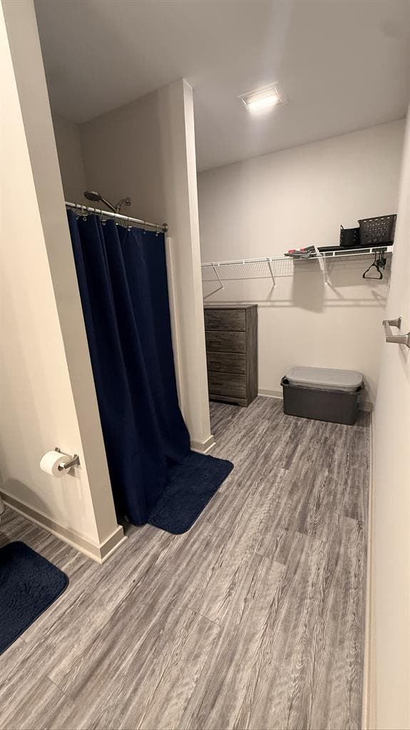 luxury master suite for rent