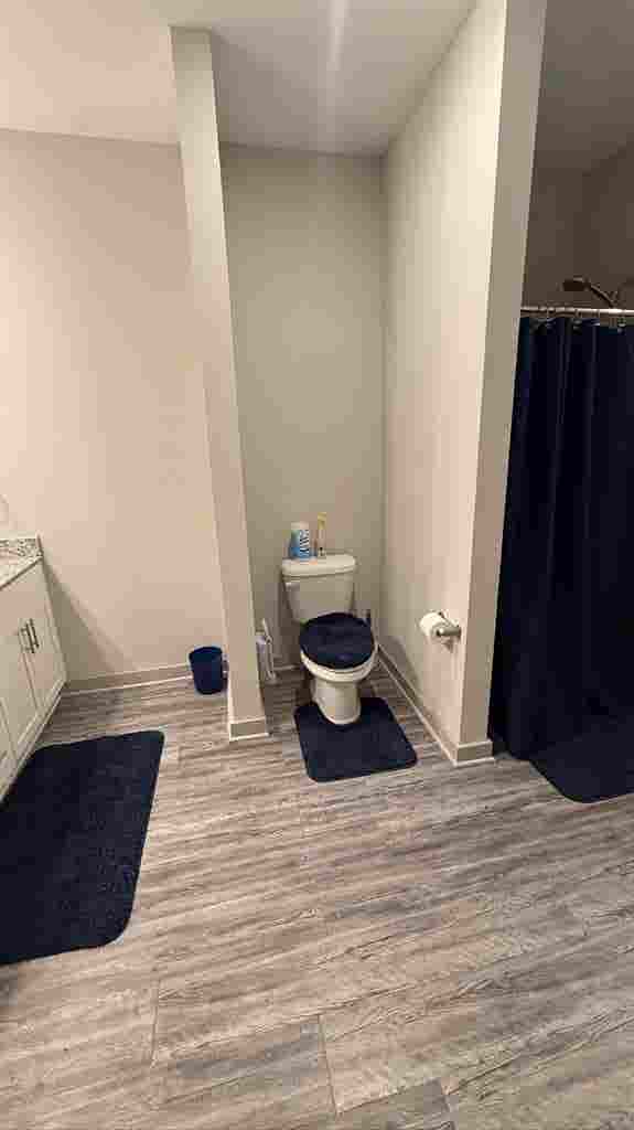luxury master suite for rent