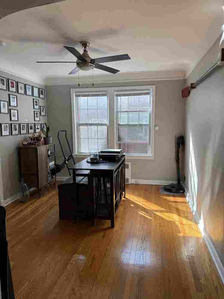 Lakeview Room for Rent